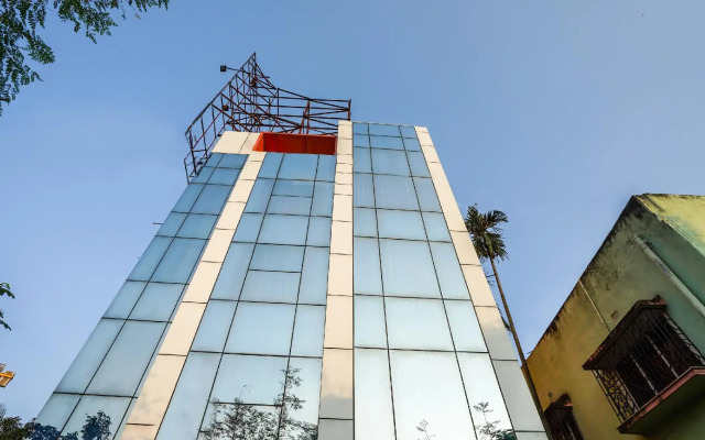OYO 62042 Niloy Guest House