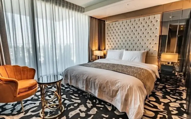Best Louis Hamilton Hotel West Busan