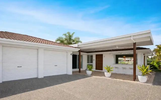 Saltwater Villas