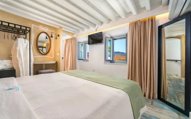 Lindos Shore Summer House with Jacuzzi And Sea View !!!