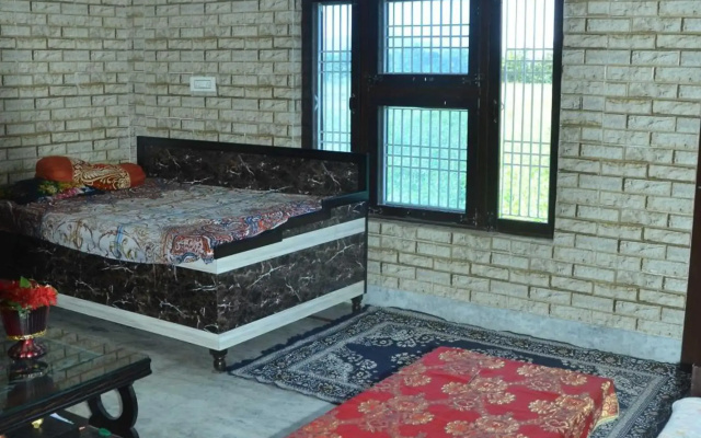 OYO HOME 92078 Pinky Homestay