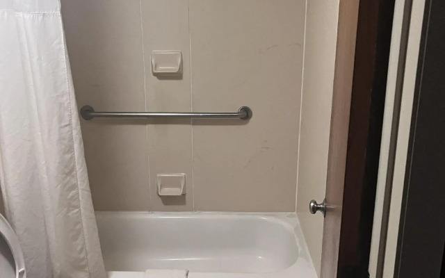 Travelodge By Wyndham Alachua