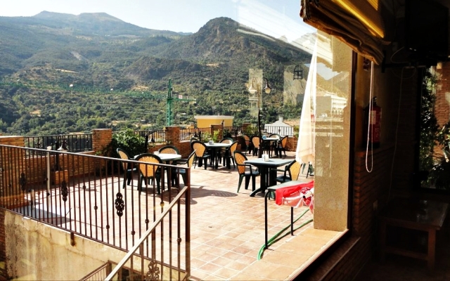 Hotel Rural Mirasierra вид на фасад