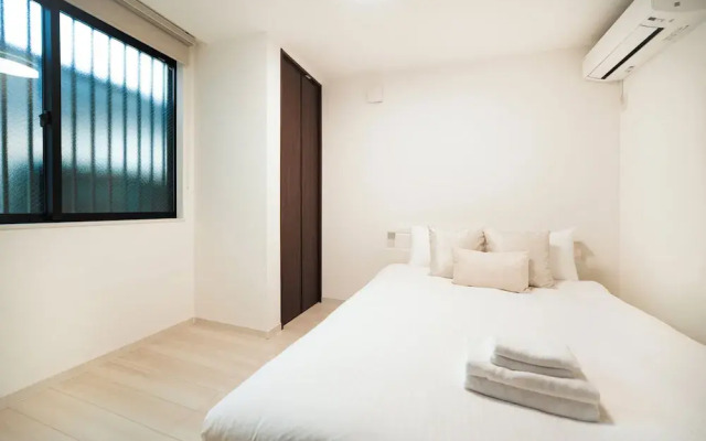 Maison Le Blanc Shironeri
