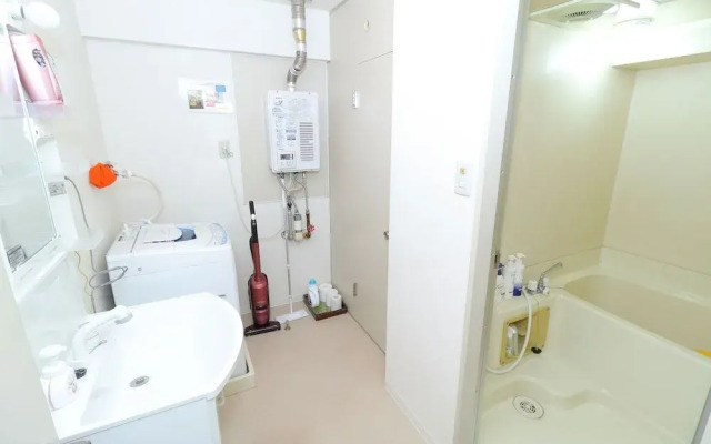 Heights Showa 202