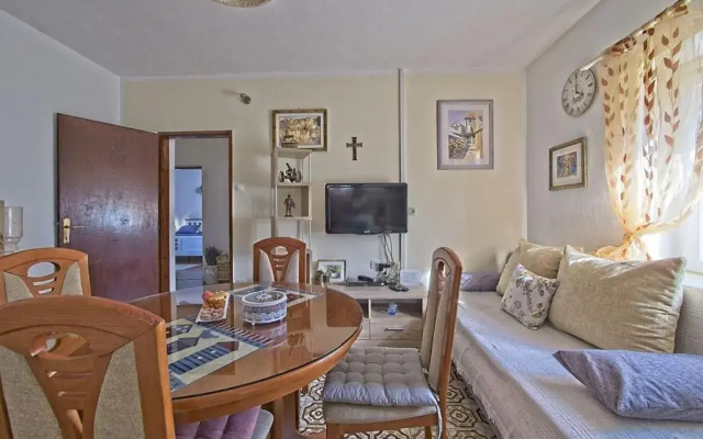 3 bedroom apartment Nik