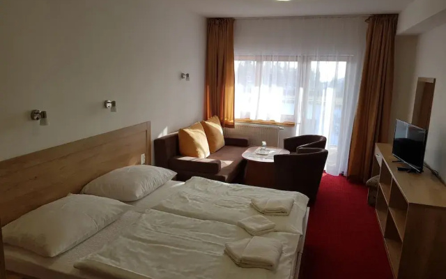 Hotel Toliar