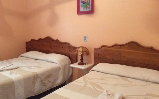 Hotel Maris