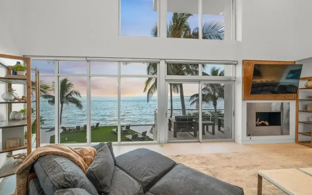 Endless Horizon in Siesta Key