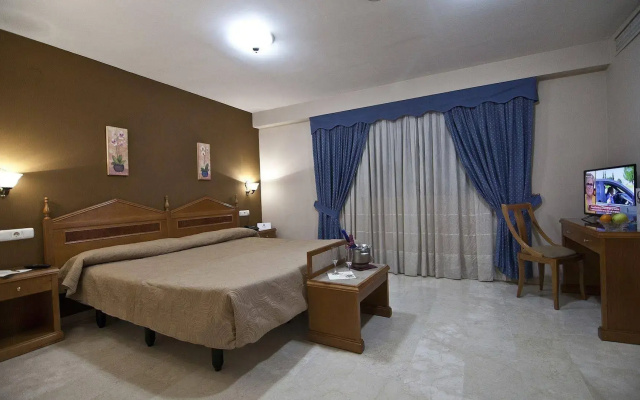 Hotel NS Albolut