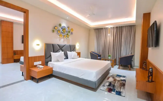 Hotel Pratap Palace
