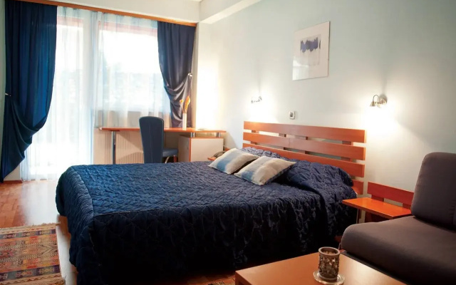 Leonardo Hotel