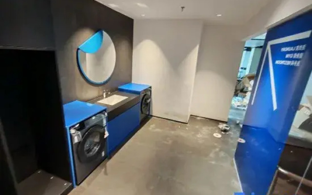 Wink  Hotel