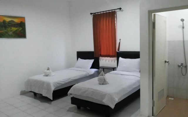 OYO 91035 De Ritz Residence