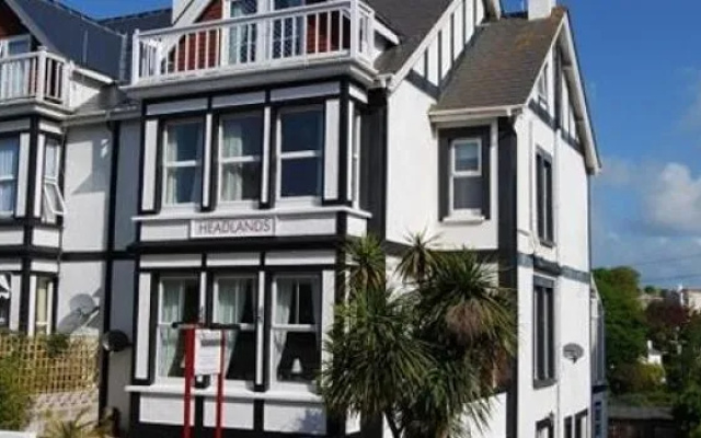 Headlands Guest House