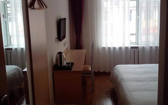 City 118 Chain Hotel