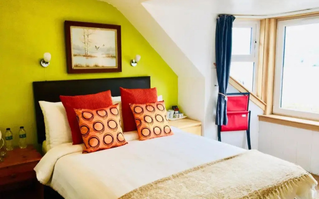 Rowantreebank Bed and Breakfast