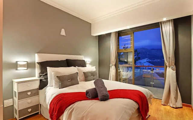 Bay Views Hout Bay