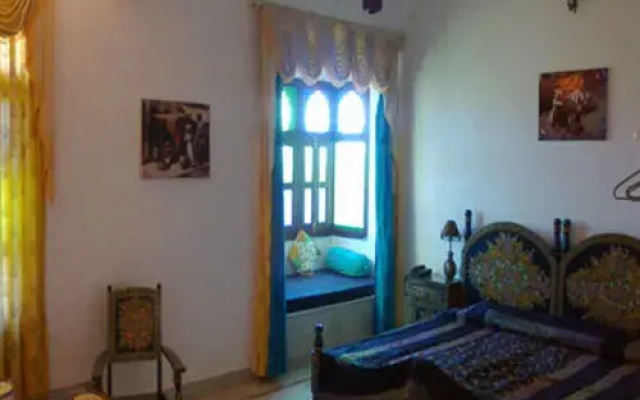 United 21 Royal Resort, Todgarh