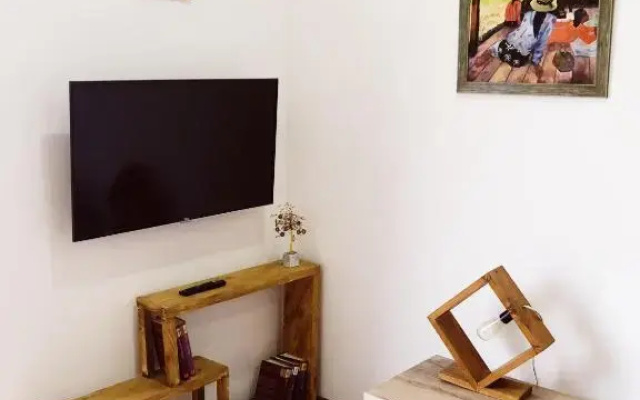 Vangogh apartment