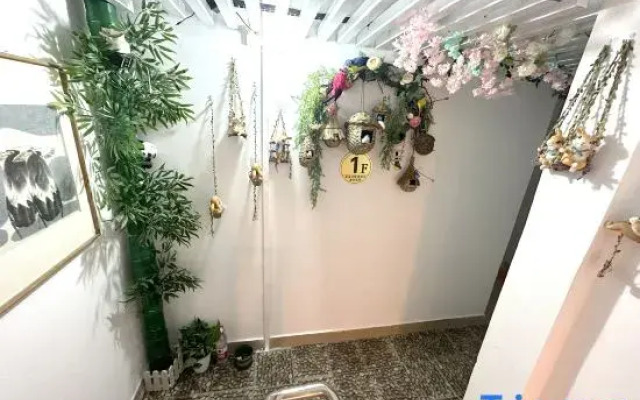 Zhenxin Tuzi Apartment (Guangxi University)
