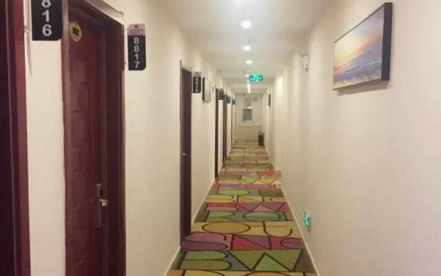 Shell Huanggang Luotian County Fengcheng Avenue Hotel