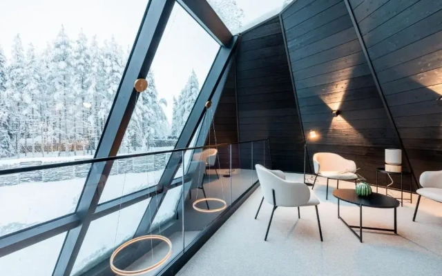 Glass Resort