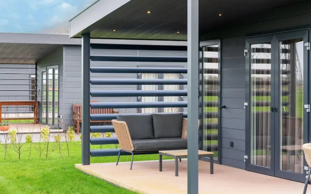 Holiday Home in 't Groene Hart on the Water