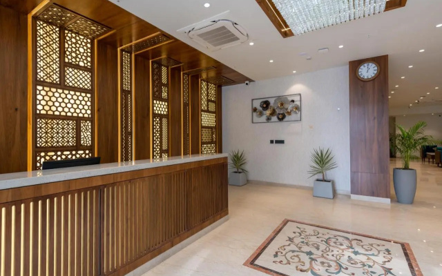 Hotel Regal Grand