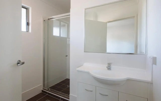 Bowen Residences