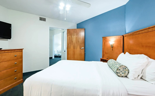 Ocean Sands Resort, Oceanfront, Virginia Beach by Vacatia