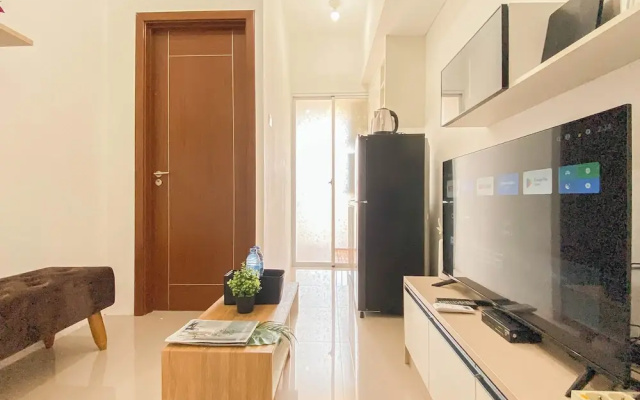 Basic 1Br Apartment At Vittoria Residence