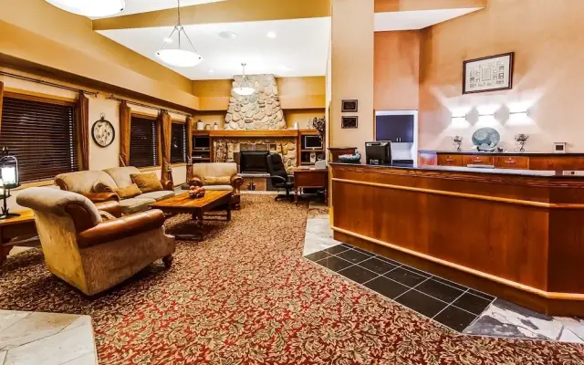 Stony Plain Inn And Suites