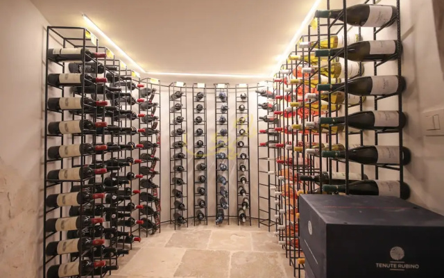 TD Trullo Titiro w Wine Cellar Vineyard Pool