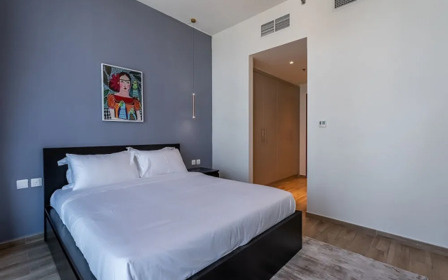 Noora Tower 4504 Business bay