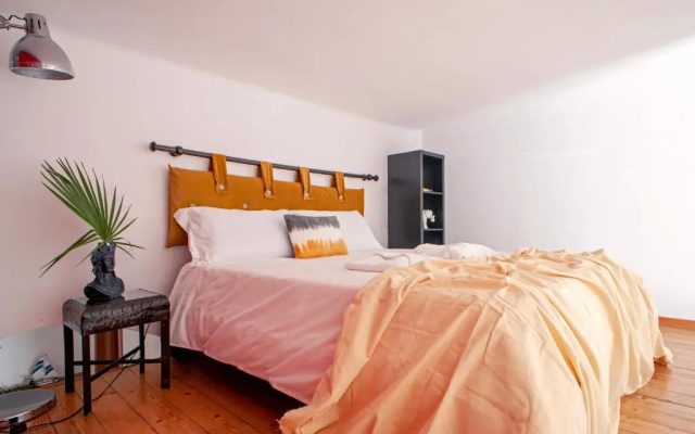 Sea Breeze Loft In Livorno