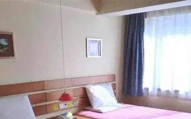Homeinn Hotel (Shenyang Provincial People's Hospital Wuai Market)