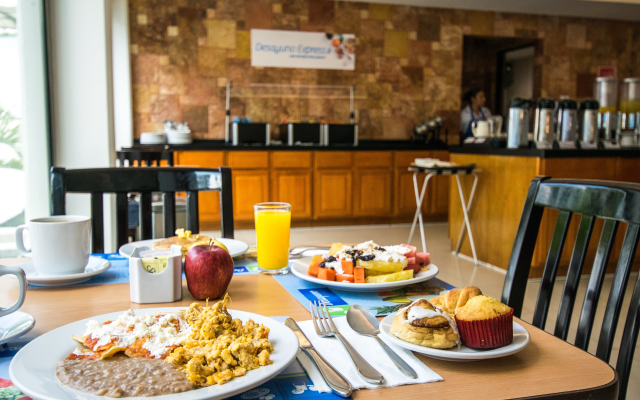 Holiday Inn Express Paraiso Dos Bocas by IHG