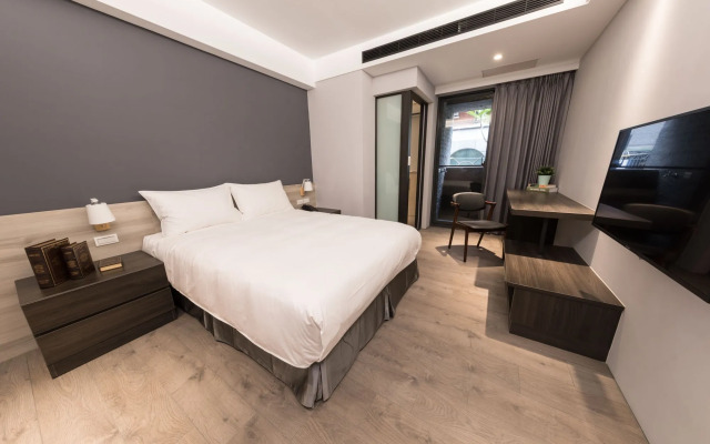 Greenight Hotel