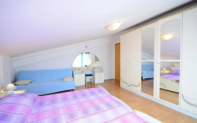 Apartments Biserka