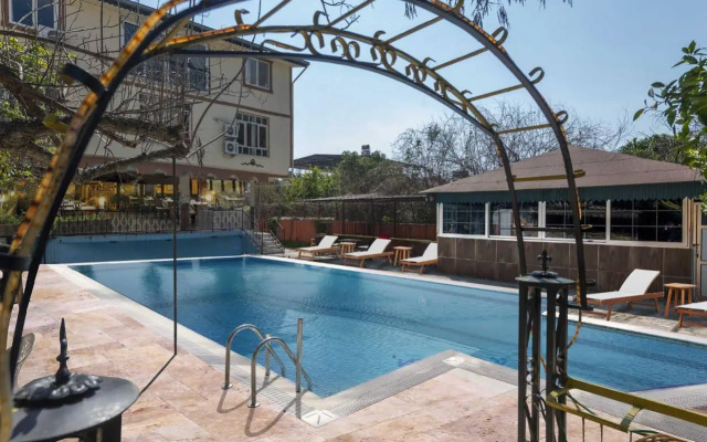 Kromer Garden Hotel