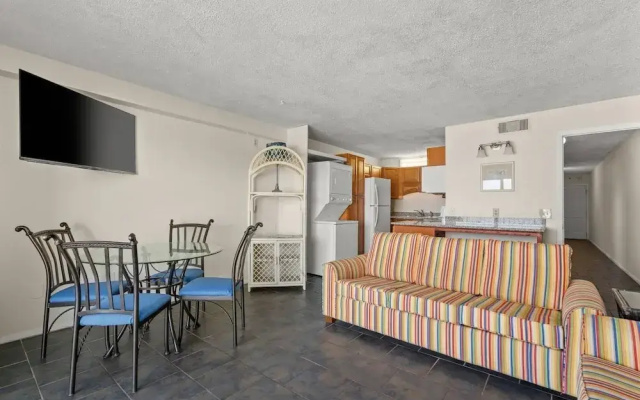 The Summit Unit 512