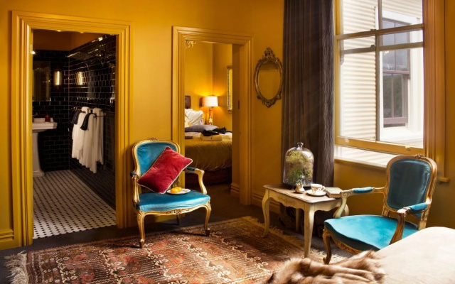 The Royal Hotel