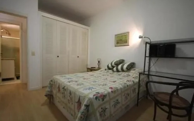 Artigas 407