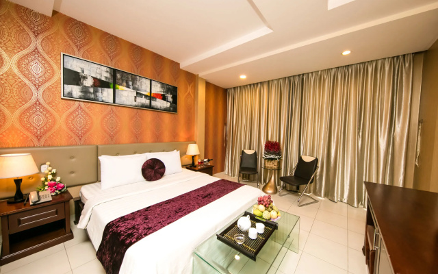 Quy Hung Hotel