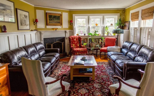 The Red Door B&B