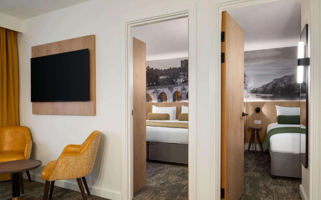 Super 8 by Wyndham Durham