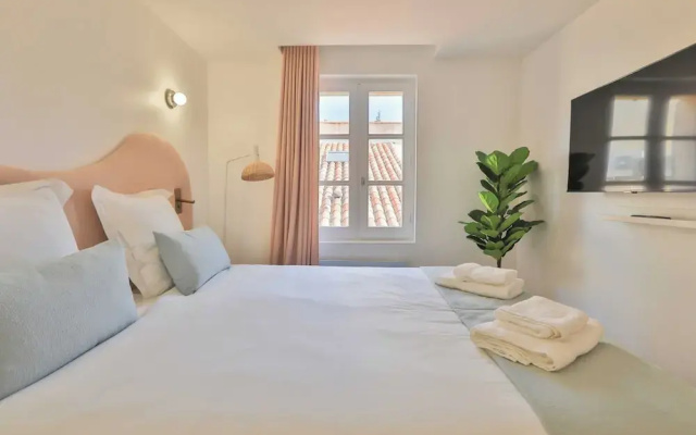 Nice 2 bed Flat - Hyper Centre St Tropez