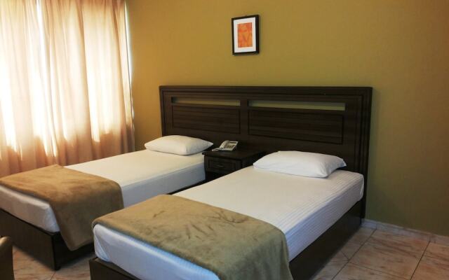 Отель Al Amwaj Hotel ОАЭ, Шарджа - отзывы, цены и фото номеров - забронировать отель Al Amwaj Hotel онлайн
