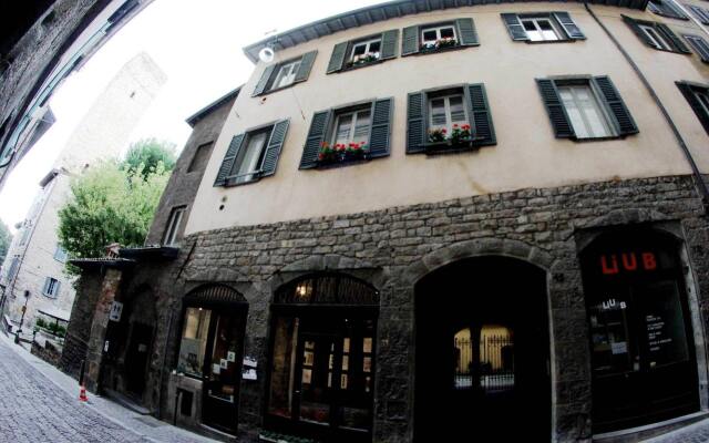 Отель Casa Mario Lupo Италия, Бергамо - отзывы, цены и фото номеров - забронировать отель Casa Mario Lupo онлайн вид на фасад